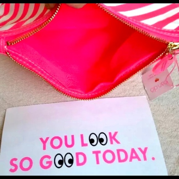BAN.DO Looking Good Pink/White Striped Make-Up Bag - Picture 2 of 7